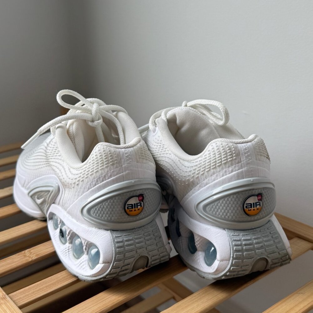 Nike Air Max Dn | Women's US 8.5 - Picture 6 of 7